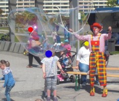 Seifenblasenknstler Clown Bob Bubble