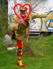 Clown Pepolino Luftballontiere Modellierballons Ballonkünstler Kinderclown Aktionsbüro Delectatio Schleswig Schleswig-Holstein Flensburg Kiel