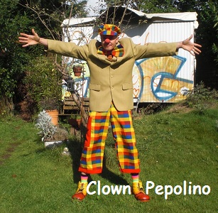 Clown Pepolino - Kinderclown Clown mieten Clown buchen Schleswig Schleswig-Holstein Kindergeburtstag Kinderfest Firmenevent